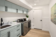 Beach Glass Laundry Room – 10461