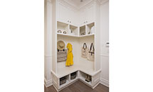 Petite Cascade Mudroom - 10365